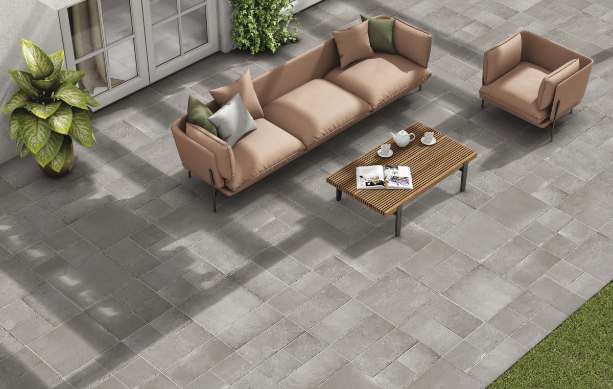 TRV402 - INDVT - ITALICA GREY [GHR MATT PUNCH] (400 X 200) [OO] - 9